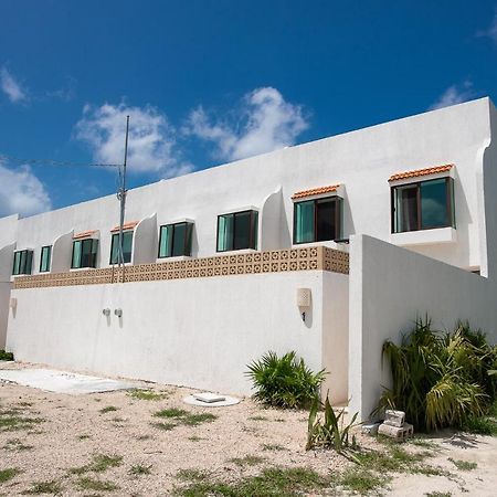 Pueblo Chicxulub 97982 New Modern Villa, Private Pool, High Internet Speed, 2 Blocks From The Beach מראה חיצוני תמונה