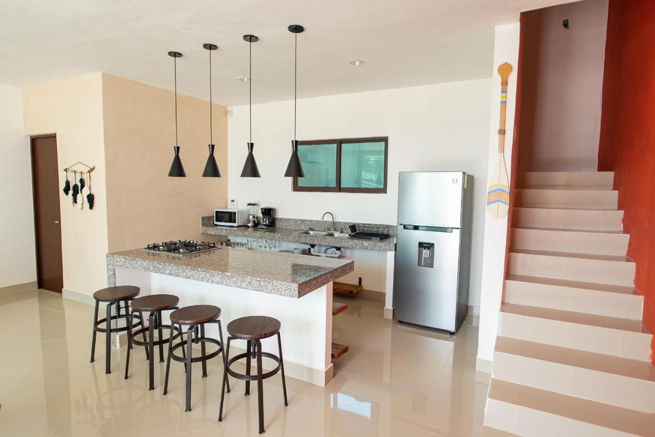 Pueblo Chicxulub 97982 New Modern Villa, Private Pool, High Internet Speed, 2 Blocks From The Beach מראה חיצוני תמונה