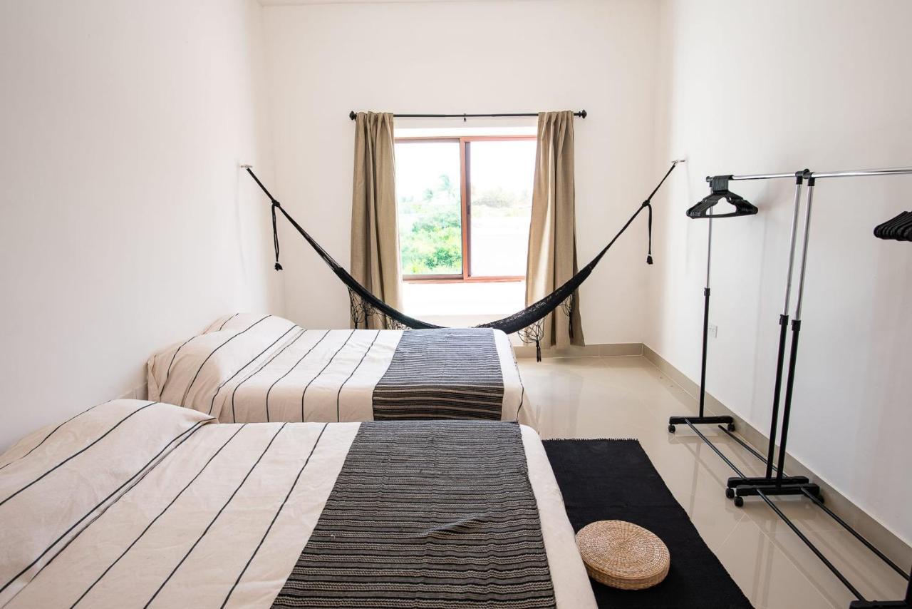 Pueblo Chicxulub 97982 New Modern Villa, Private Pool, High Internet Speed, 2 Blocks From The Beach מראה חיצוני תמונה
