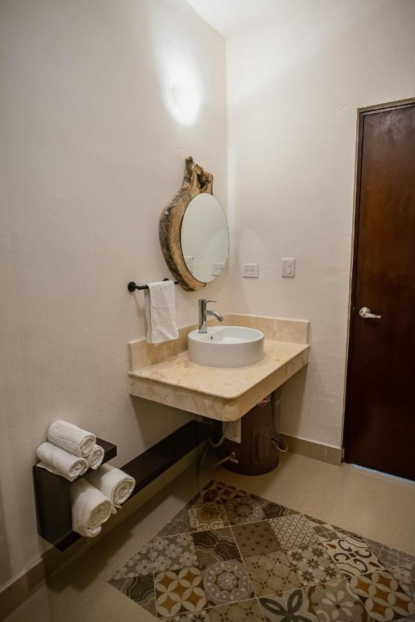 Pueblo Chicxulub 97982 New Modern Villa, Private Pool, High Internet Speed, 2 Blocks From The Beach מראה חיצוני תמונה