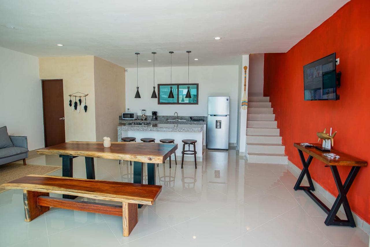 Pueblo Chicxulub 97982 New Modern Villa, Private Pool, High Internet Speed, 2 Blocks From The Beach מראה חיצוני תמונה